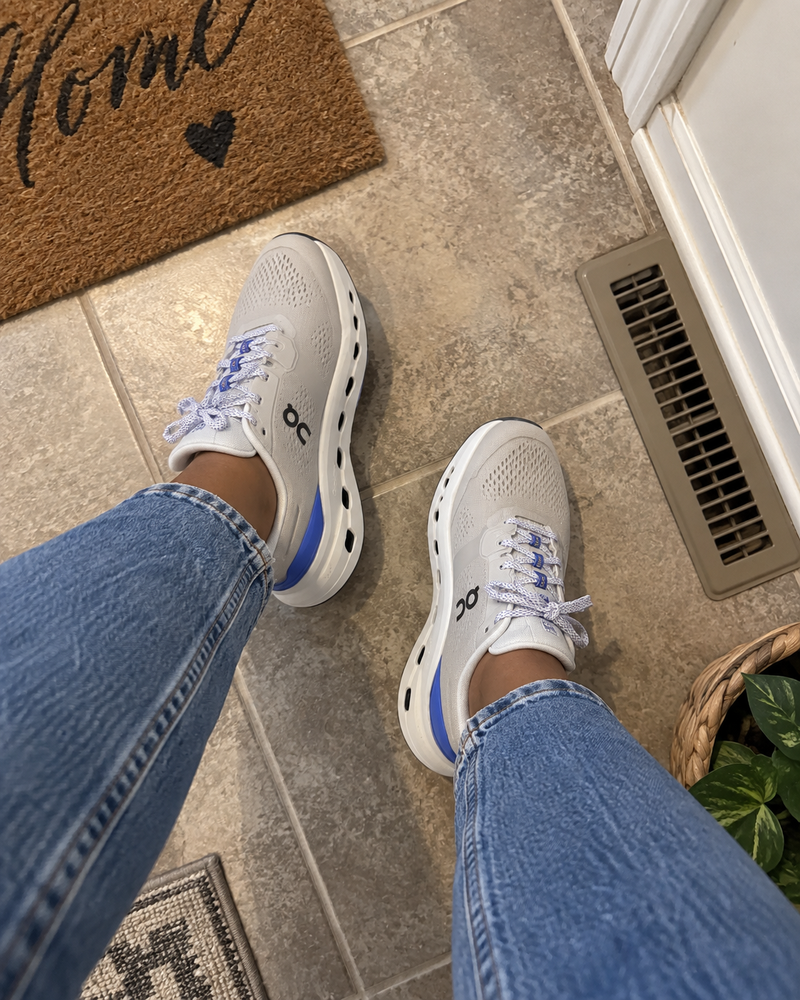 At-home try-on of On Cloudrunner 3 in Pearl and Sailor