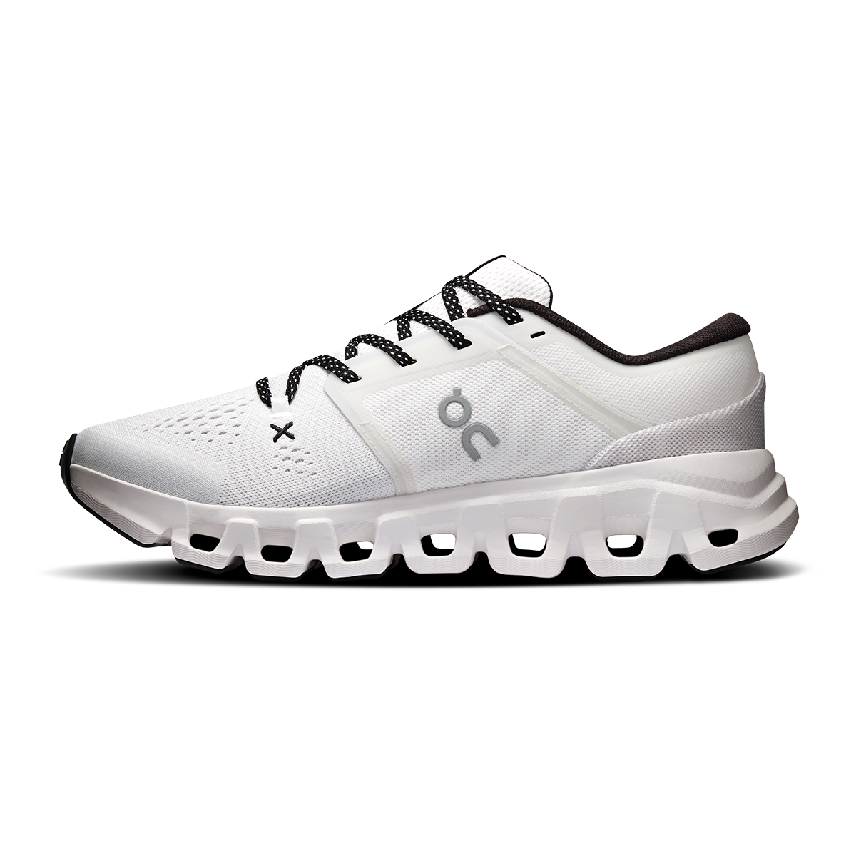 On Cloud X 5 Women's - White/Black - product view 2