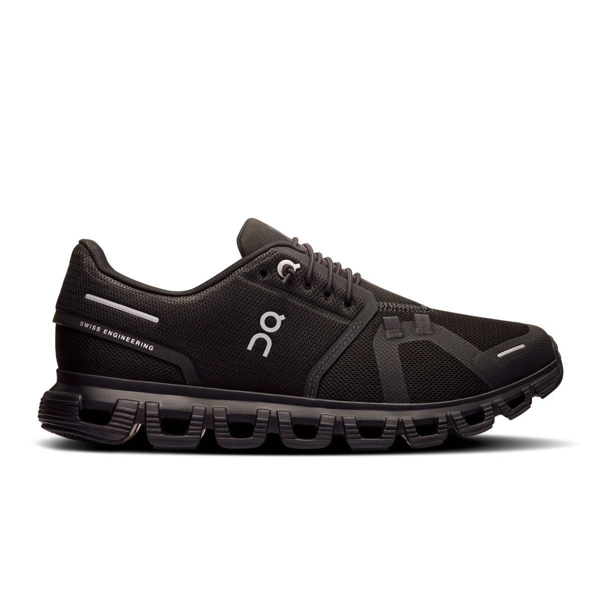 On Cloud 6 in Black / Black - view 1